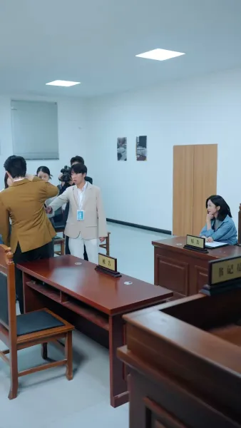 เธอผู้กลับมาพร้อมความจริง