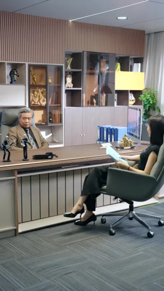 เธอผู้กลับมาพร้อมความจริง