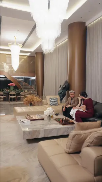 เธอผู้กลับมาพร้อมความจริง