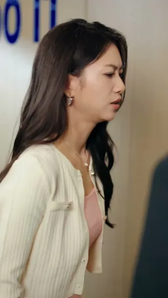 เธอผู้กลับมาพร้อมความจริง