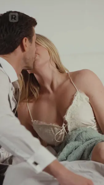 สัมพันธ์ลับห้ามล้ำเส้น