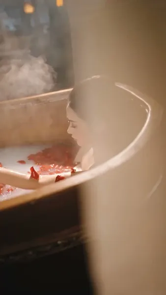 [พากย์เสียง] จอมนางเขย่าบัลลังก์