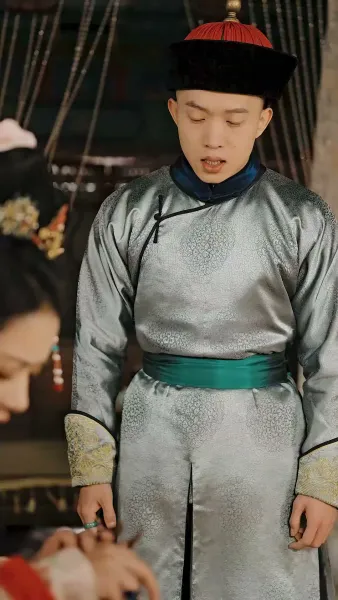 [พากย์เสียง] จอมนางเขย่าบัลลังก์