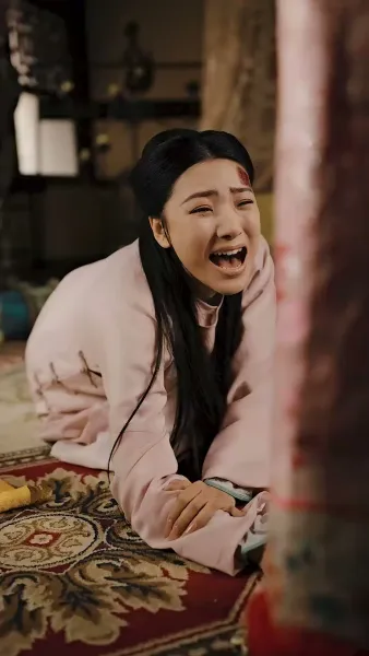 [พากย์เสียง] จอมนางเขย่าบัลลังก์