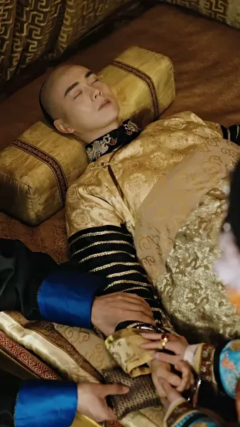 [พากย์เสียง] จอมนางเขย่าบัลลังก์