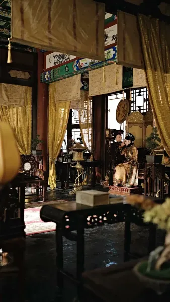 [พากย์เสียง] จอมนางเขย่าบัลลังก์