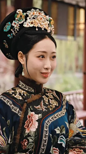 [พากย์เสียง] จอมนางเขย่าบัลลังก์