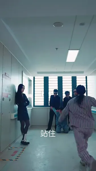 หลังจากทรมานภรรยาเสร็จ น้อยๆ เขาบ้า