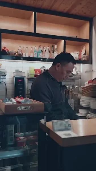 หลังจากทรมานภรรยาเสร็จ น้อยๆ เขาบ้า