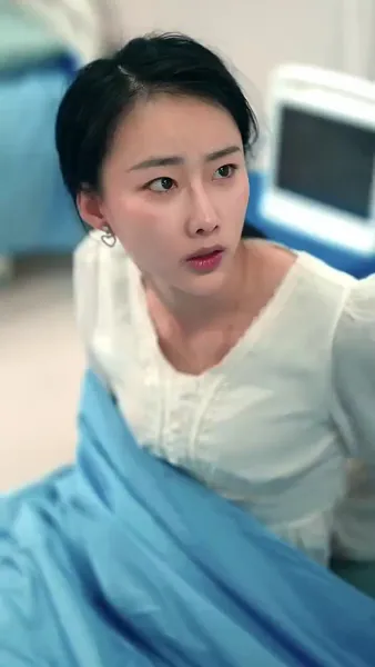 หลังจากทรมานภรรยาเสร็จ น้อยๆ เขาบ้า