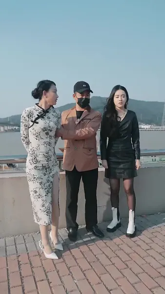 หลังจากทรมานภรรยาเสร็จ น้อยๆ เขาบ้า