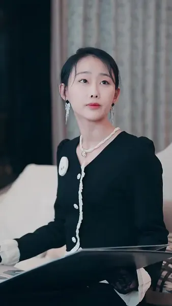 หลังจากทรมานภรรยาเสร็จ น้อยๆ เขาบ้า