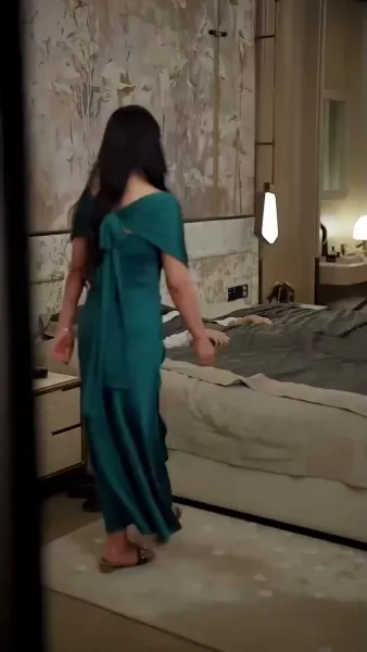 เงาในอ้อมแขน