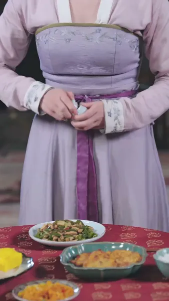 เสี่ยวชีผู้เปี่ยมด้วยพลังเหนือฟ้า