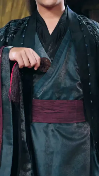 เสี่ยวชีผู้เปี่ยมด้วยพลังเหนือฟ้า