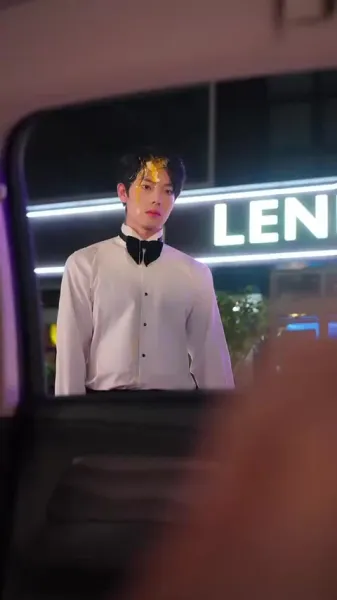 เหมือนว่าเราไม่เคยปล่อยมือกันเลย