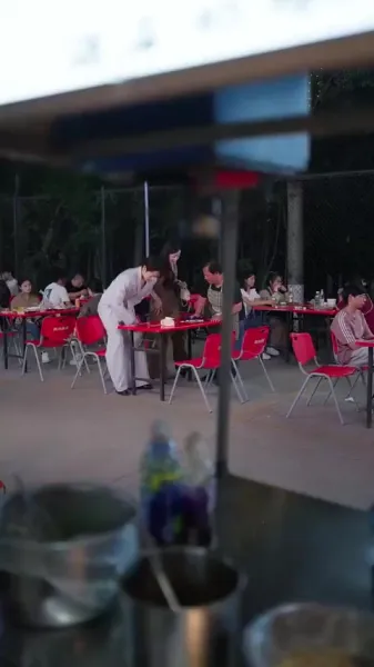 เหมือนว่าเราไม่เคยปล่อยมือกันเลย