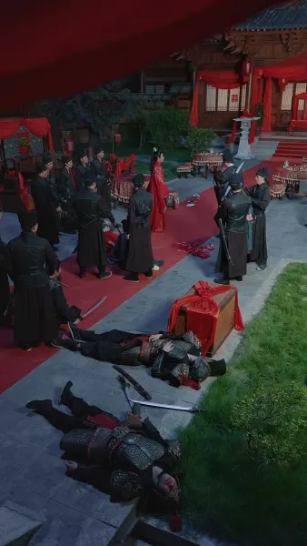 ฮ้องเต้อยู่เบื้องหน้าประตูเมือง