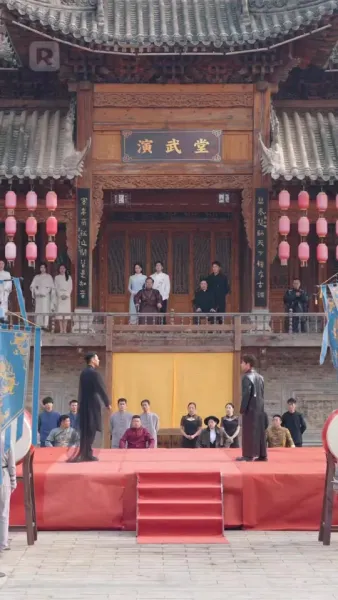 เขยไร้ค่าตื่นพลัง!  เซียนผู้ยิ่งใหญ่จุติ