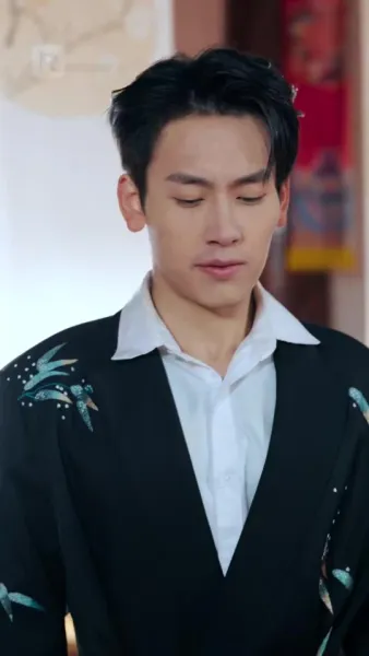 เขยไร้ค่าตื่นพลัง!  เซียนผู้ยิ่งใหญ่จุติ