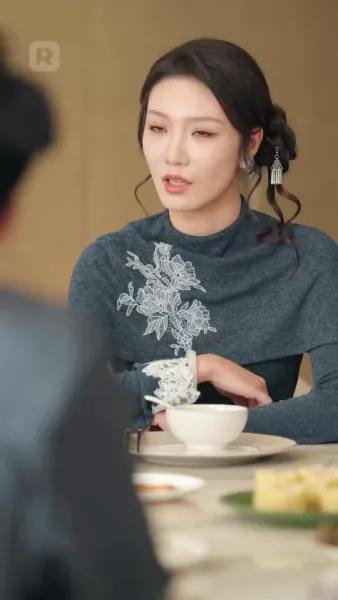 เขยไร้ค่าตื่นพลัง!  เซียนผู้ยิ่งใหญ่จุติ