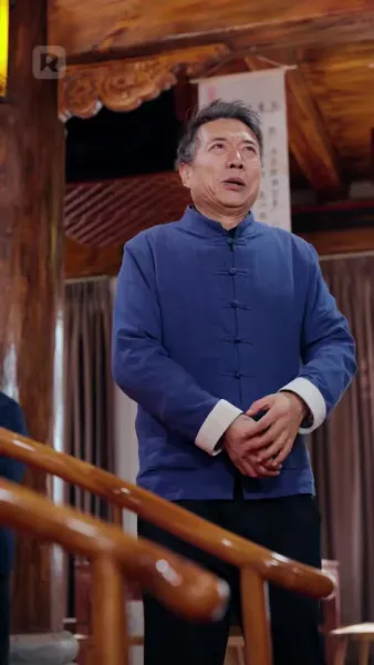 เขยไร้ค่าตื่นพลัง!  เซียนผู้ยิ่งใหญ่จุติ