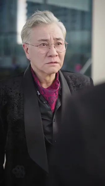 คุณพ่อพันล้านตามหาหัวใจ（ฉบับพากย์ ）