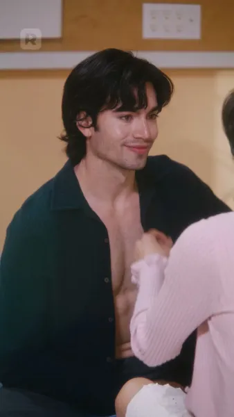 ใต้ปีกเจ้าพ่อมาเฟีย