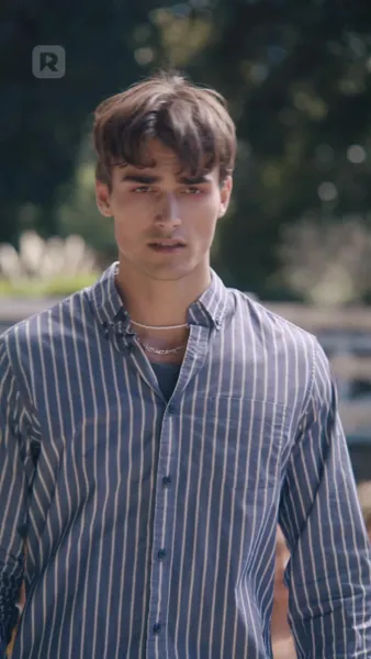 ใต้ปีกเจ้าพ่อมาเฟีย