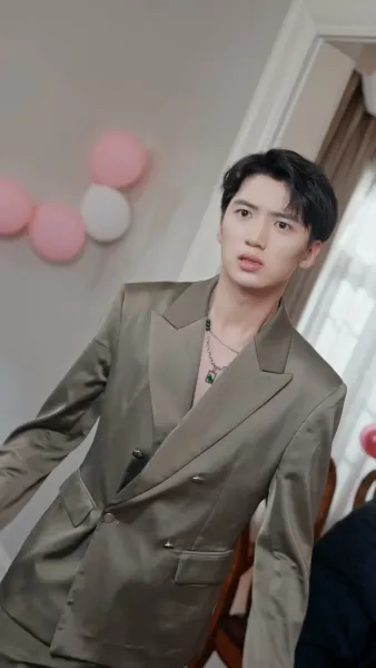 จากเด็กม.6บ้านนอก สู่คุณหนูตัวจริงตระกูลรวย