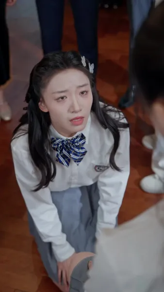 จากเด็กม.6บ้านนอก สู่คุณหนูตัวจริงตระกูลรวย