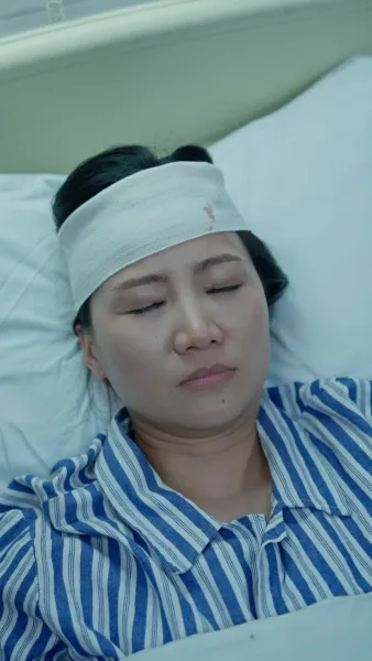 จากเด็กม.6บ้านนอก สู่คุณหนูตัวจริงตระกูลรวย