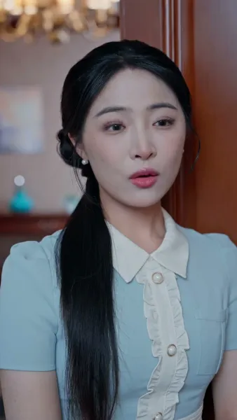 จากเด็กม.6บ้านนอก สู่คุณหนูตัวจริงตระกูลรวย