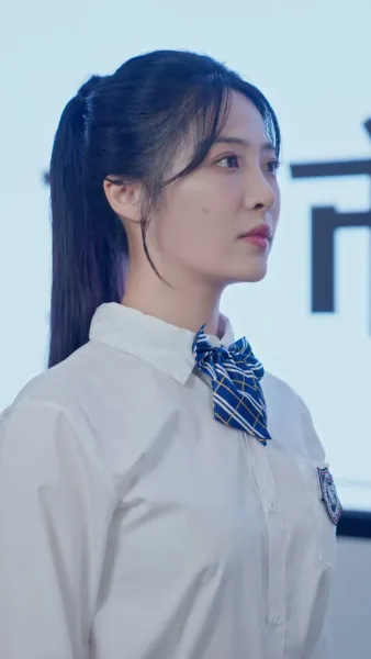 จากเด็กม.6บ้านนอก สู่คุณหนูตัวจริงตระกูลรวย