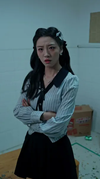 จากเด็กม.6บ้านนอก สู่คุณหนูตัวจริงตระกูลรวย