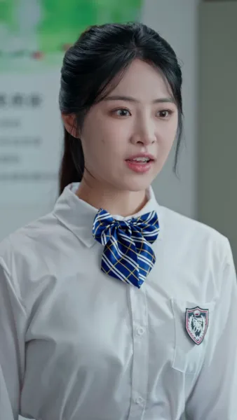 จากเด็กม.6บ้านนอก สู่คุณหนูตัวจริงตระกูลรวย