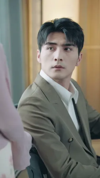 ตกหลุมรักนายในเรื่องแต่ง