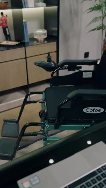 ตกหลุมรักนายในเรื่องแต่ง