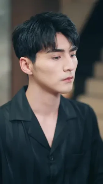 ตกหลุมรักนายในเรื่องแต่ง