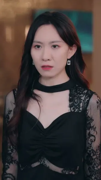 ตกหลุมรักนายในเรื่องแต่ง