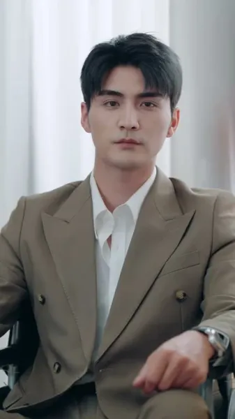 ตกหลุมรักนายในเรื่องแต่ง