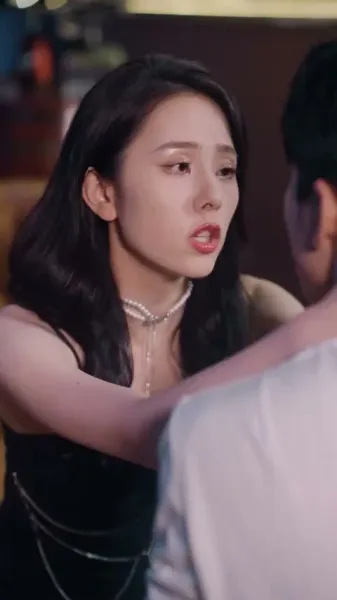 ตกหลุมรักนายในเรื่องแต่ง