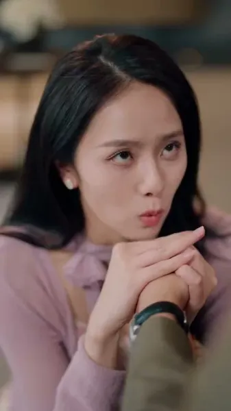 ตกหลุมรักนายในเรื่องแต่ง