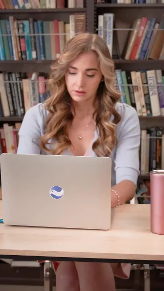 (พากย์) ชู่ววว อาจารย์คะ อย่าบอกใครนะ!