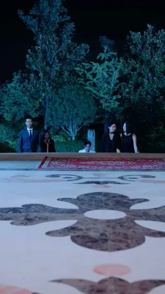 แสงที่เขาเอื้อมไม่ถึง