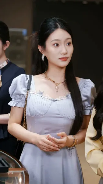 โชคดีสองเท่า! พ่อบ้ายนายหาญนั้นเป็นผู้ยิ่งใหญ่