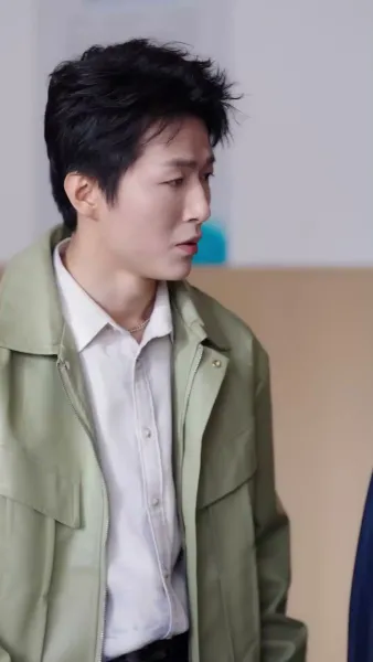 เห็นกงจักรเป็นดอกบัว