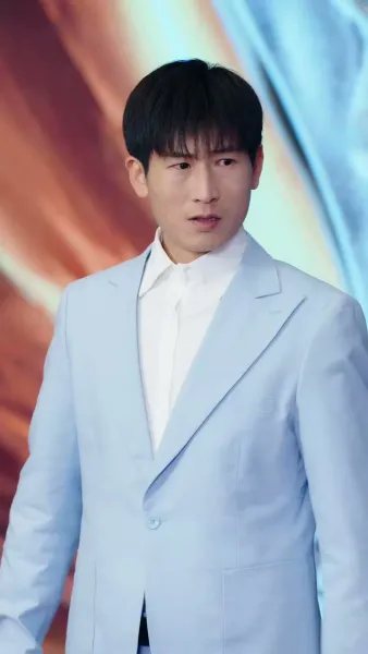 เห็นกงจักรเป็นดอกบัว