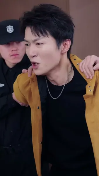 เห็นกงจักรเป็นดอกบัว