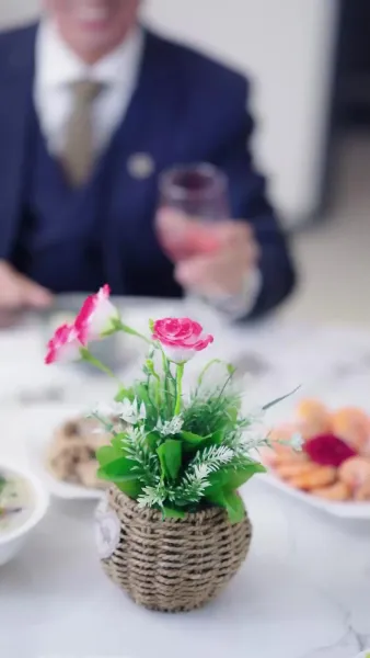 เห็นกงจักรเป็นดอกบัว